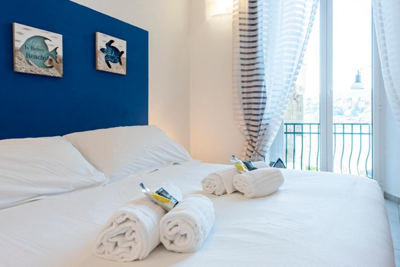 Alla Casa Rosa Al Mare- Centrale A Di Fronte Al Mare- Emozionante- Garage Privato Gratuito A 800 Mt- Aria Condizionata-Wifi Rapallo Eksteriør billede