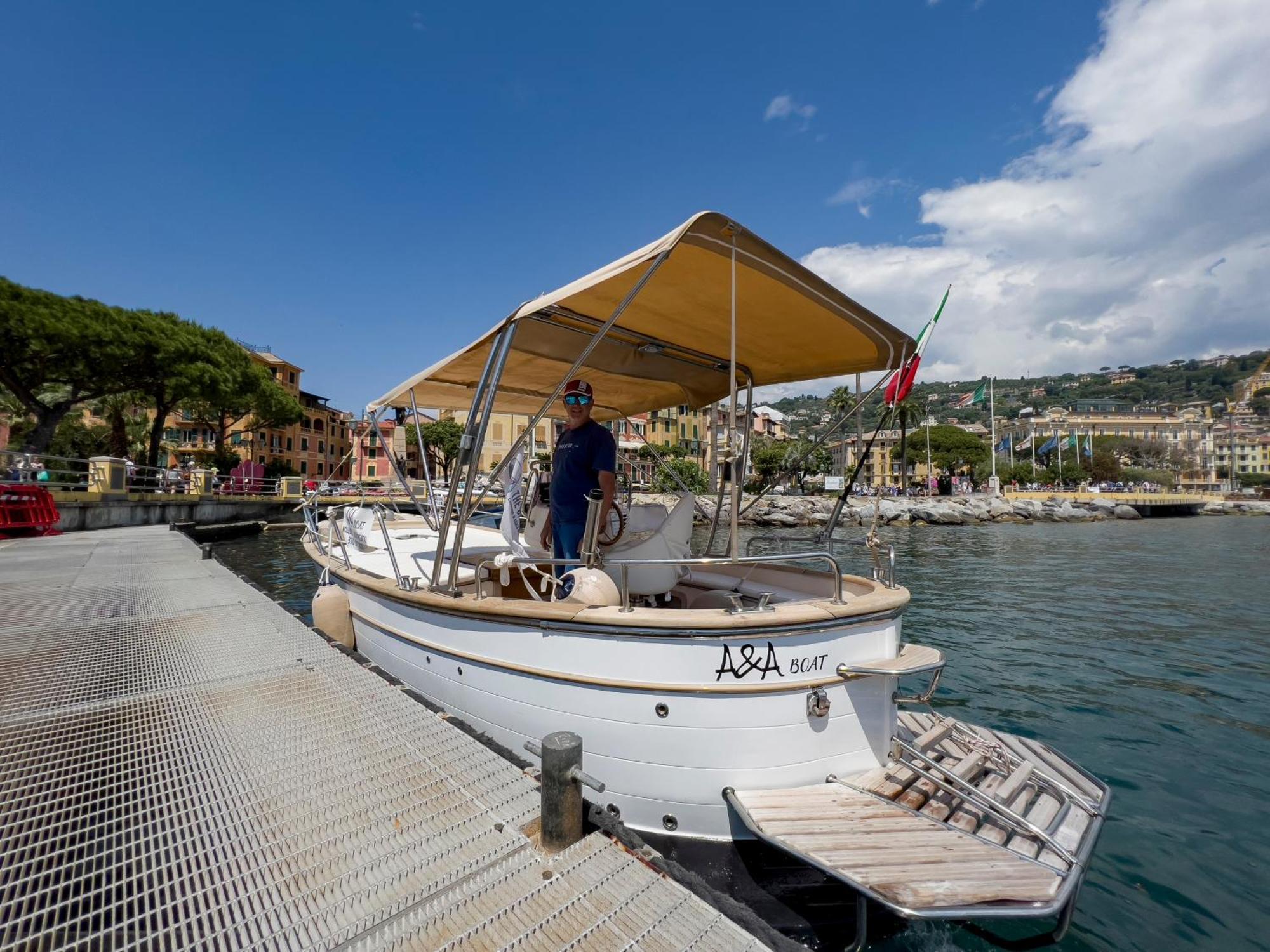Alla Casa Rosa Al Mare- Centrale A Di Fronte Al Mare- Emozionante- Garage Privato Gratuito A 800 Mt- Aria Condizionata-Wifi Rapallo Eksteriør billede